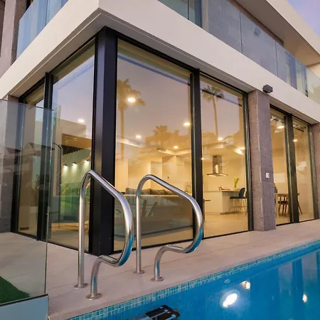 Villa 200m² New F With Private, Heated Pool And Amazing Ocean View.