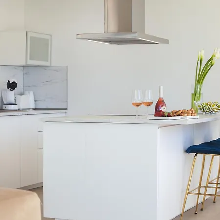 200m² New F With Private, Heated Pool And Amazing Ocean View. アデヘ