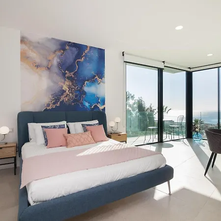 Villa 200m² New F With Private, Heated Pool And Amazing Ocean View.