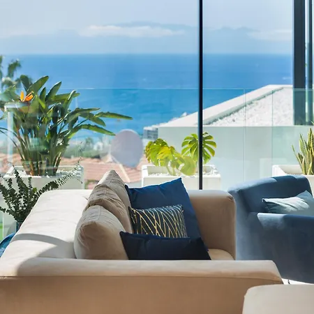 Villa 200m² New F With Private, Heated Pool And Amazing Ocean View.